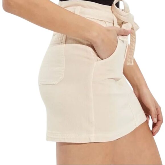 American Eagle Outfitters Paperbag Highwaisted Mini Skirt in Cream size Small - Picture 8 of 8